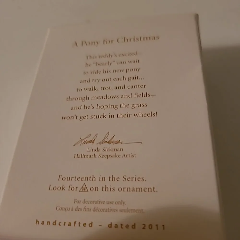2011 Hallmark Keepsake Ornament